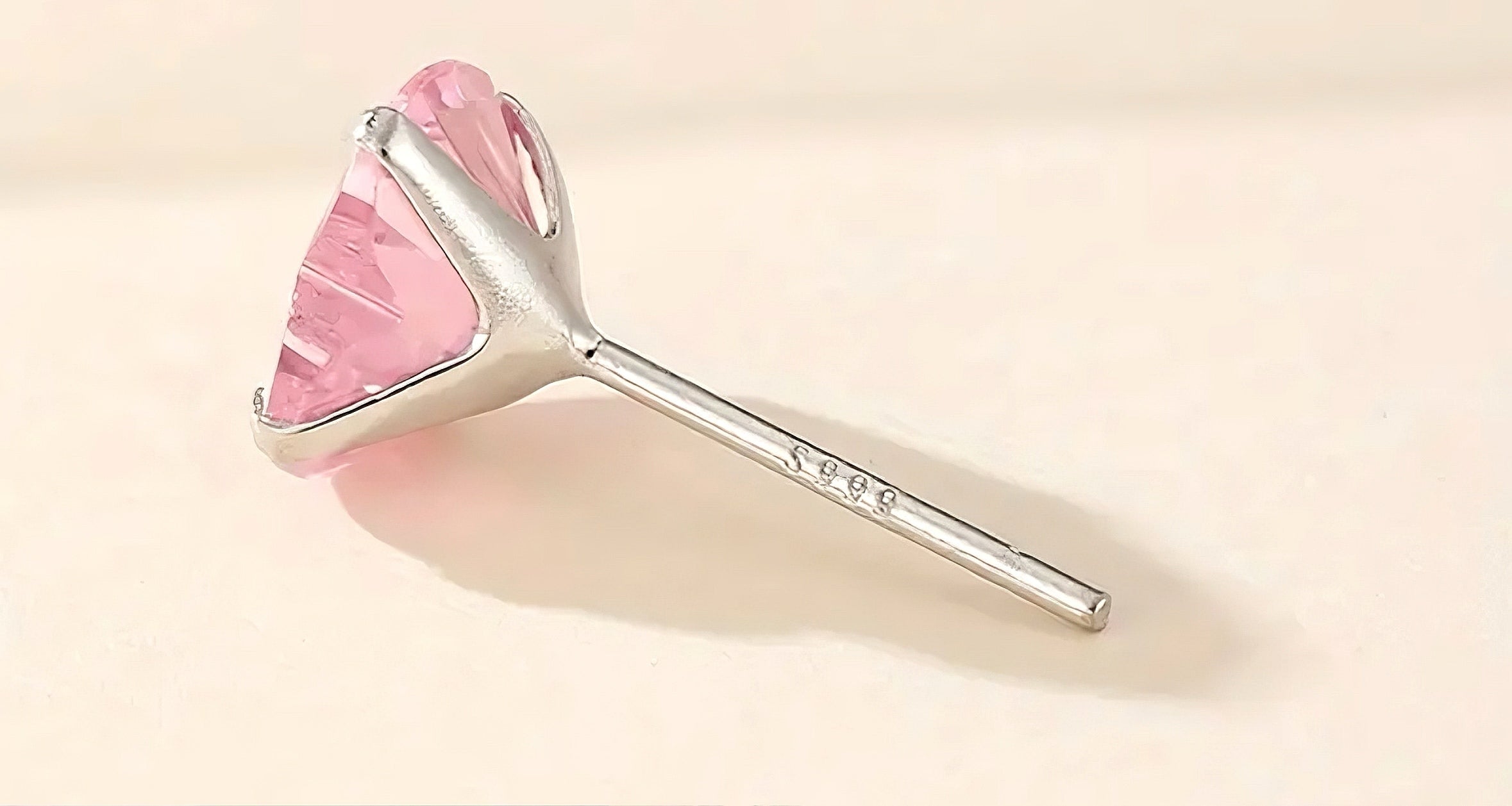 Pembe Kuvars Minimal Kalp Gümüş Küpe