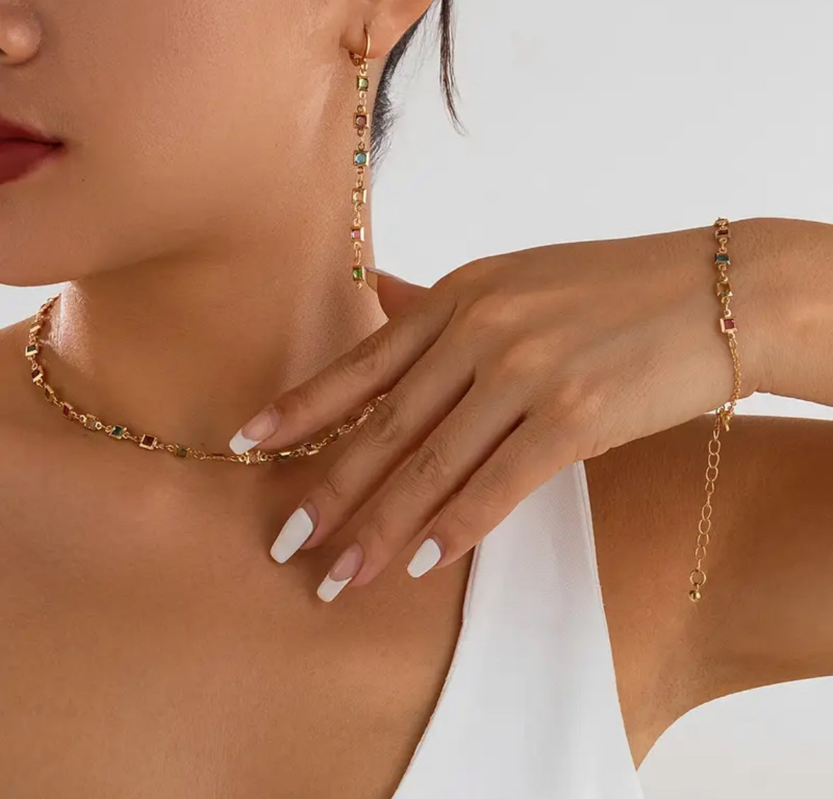 Renkli Taşlı Gold Renk Set (Kolye & Bileklik & Küpe)