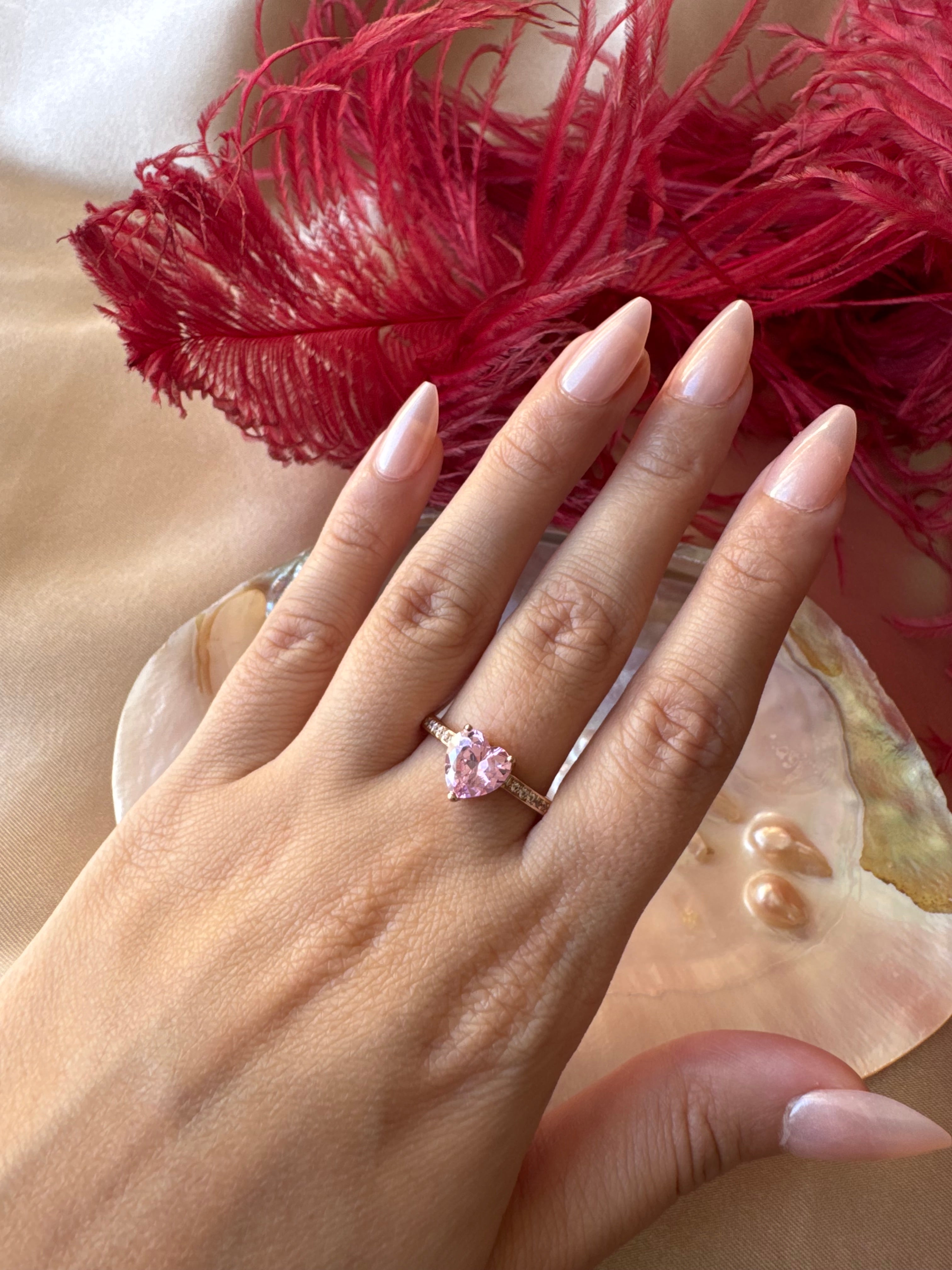 Pembe Kuvars Kalp Rose Gold Yüzük