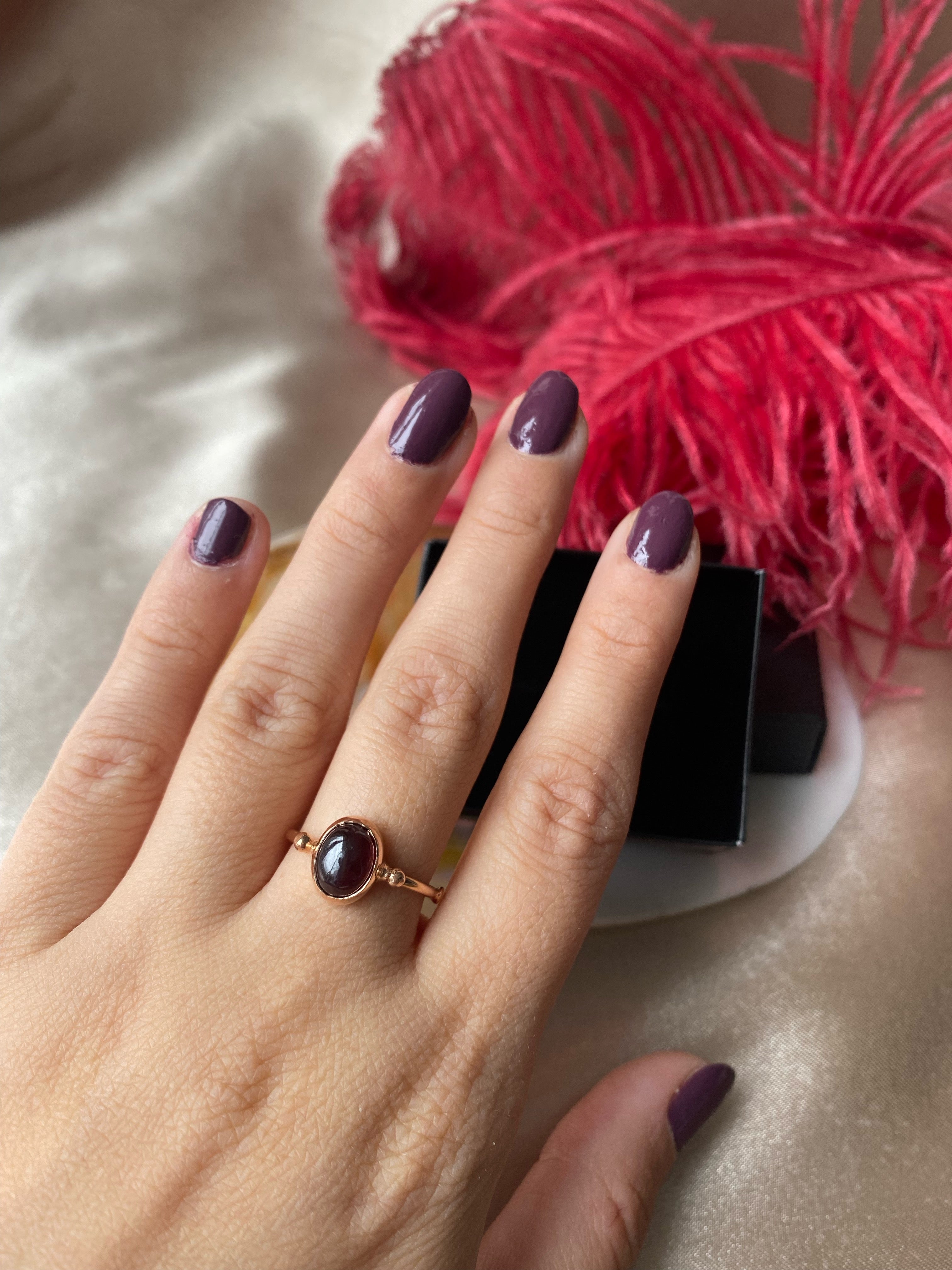 Lal Taşı (Garnet) Basic Rose Gold Yüzük