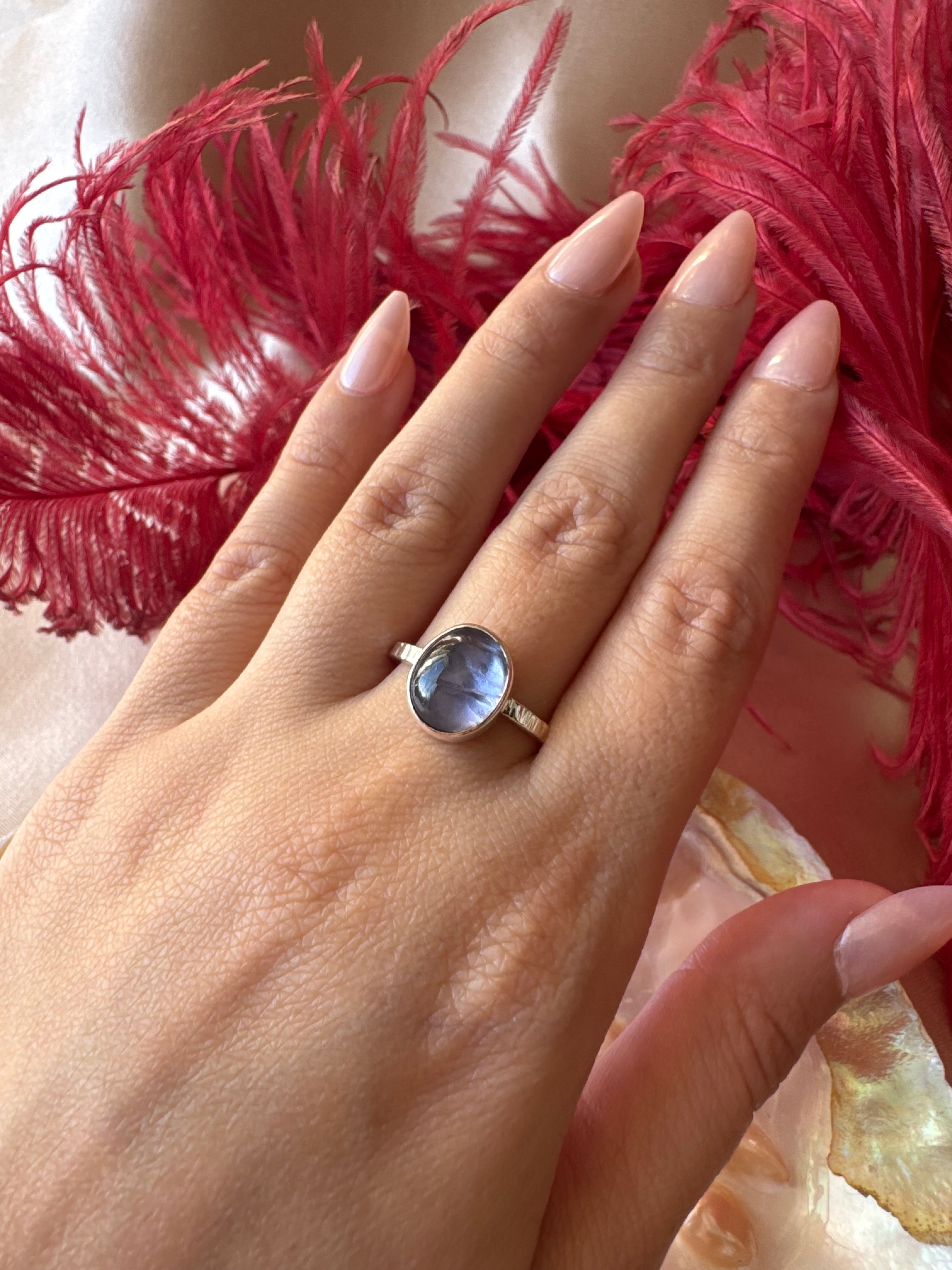 Büyük Tanzanit Gümüş Yüzük