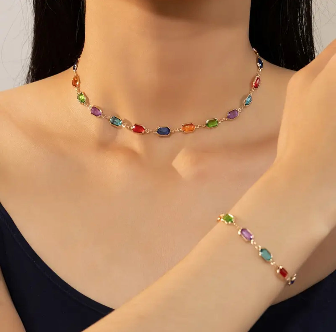 Renkli Taşlı Sassy Gold Renk Set (Kolye & Bileklik)