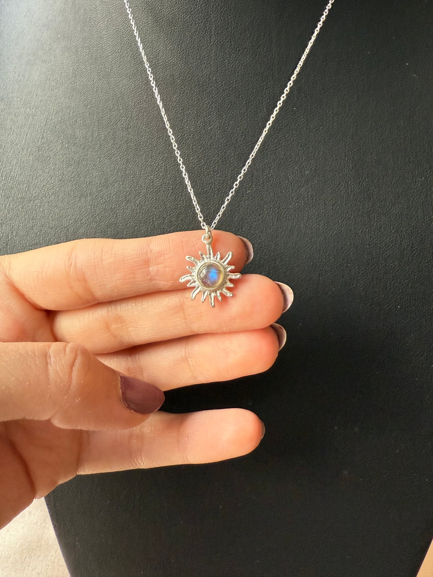 Labradorit Minimal Güneş Gümüş Kolye