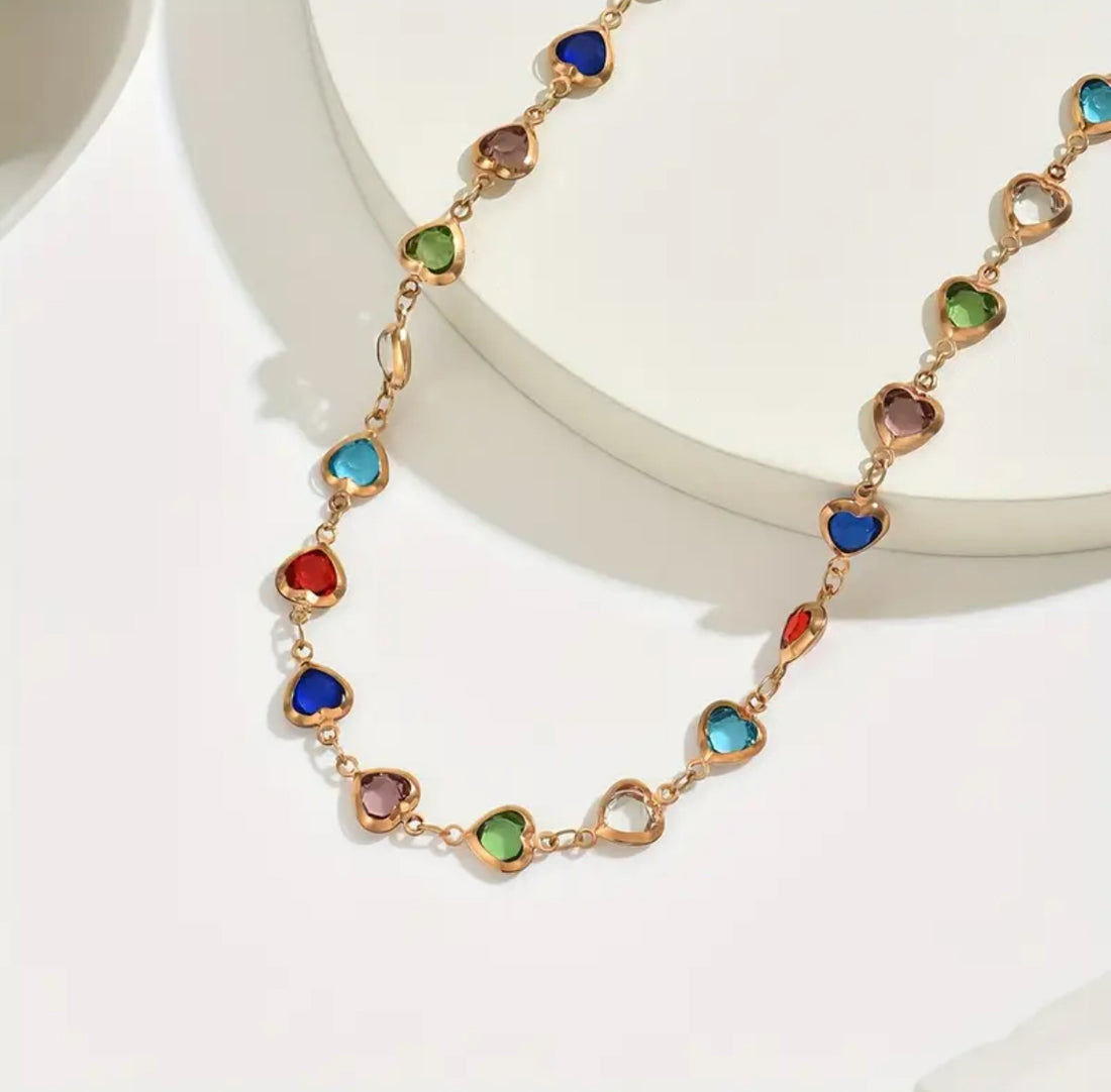 Renkli Taşlı Lovely Uzun Gold Renk Kolye