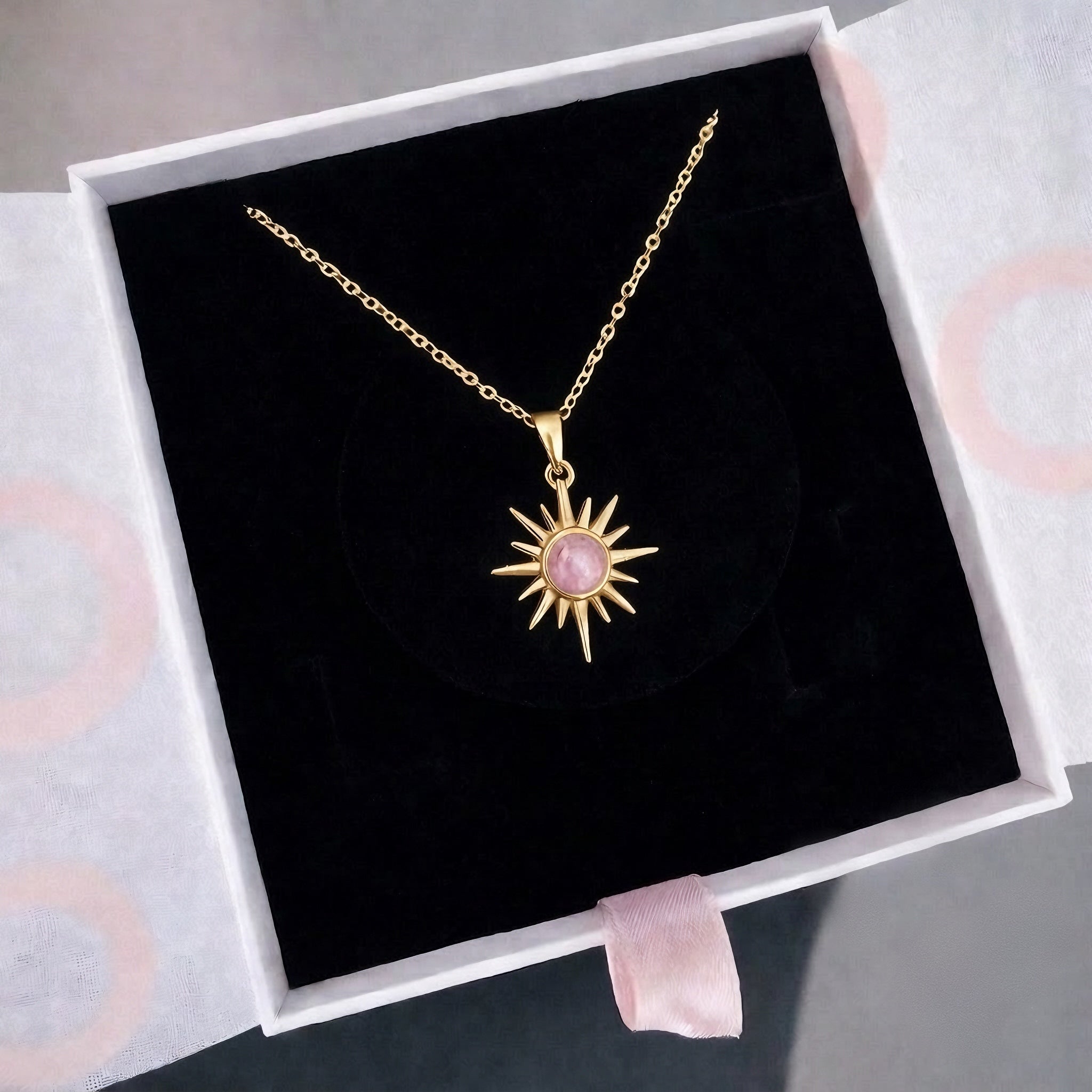 Pembe Kuvars Kuzey Yıldızı Gold Kolye