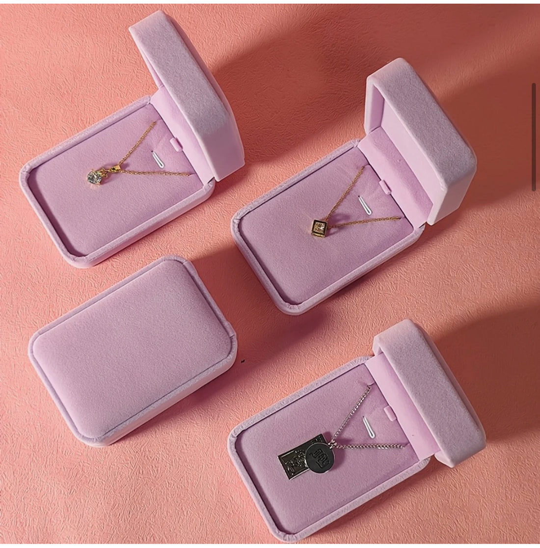 Lüx Kadife Kolye Kutusu