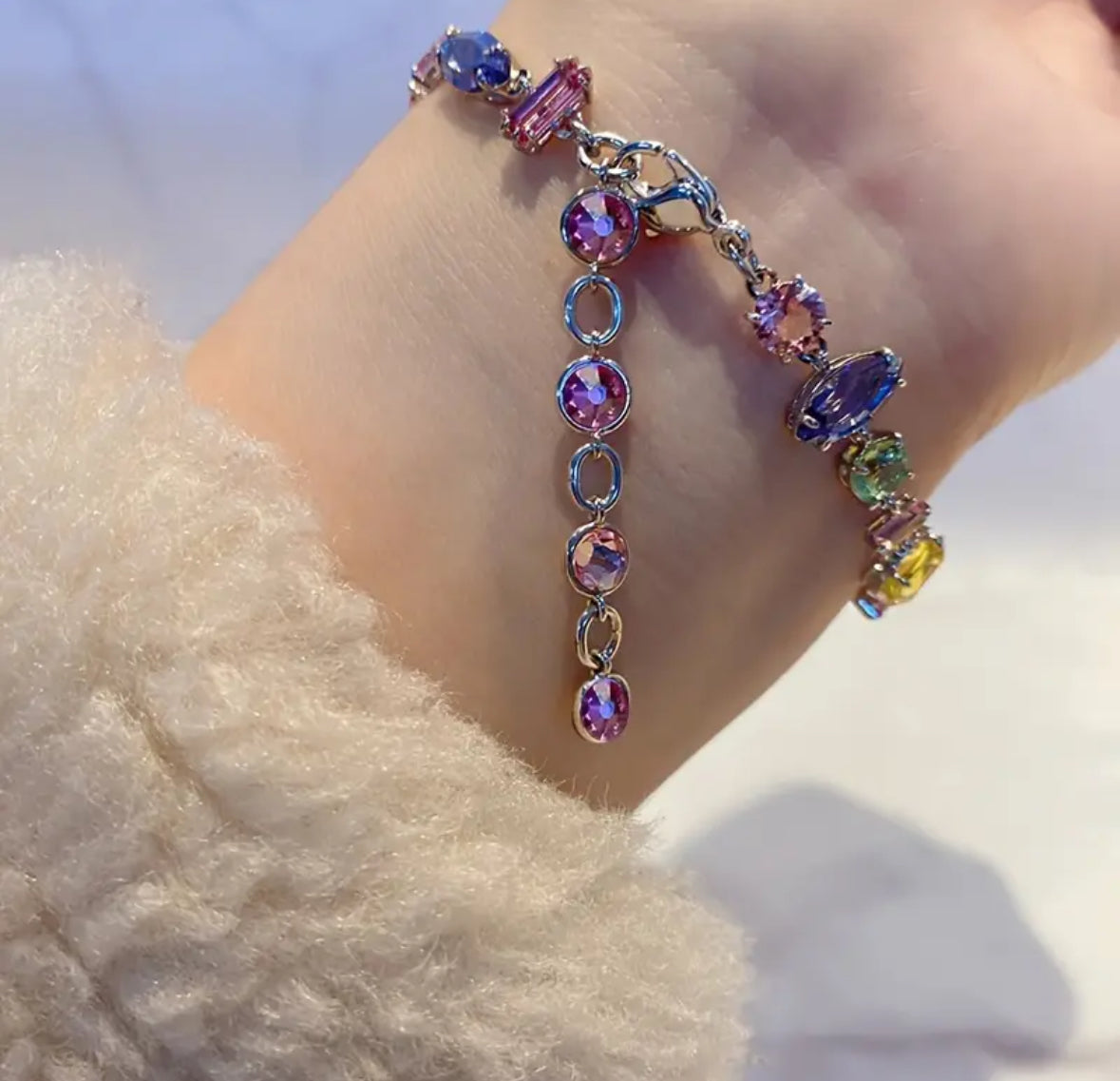 Renkli Taşlı Lady D Gümüş Renk Bileklik