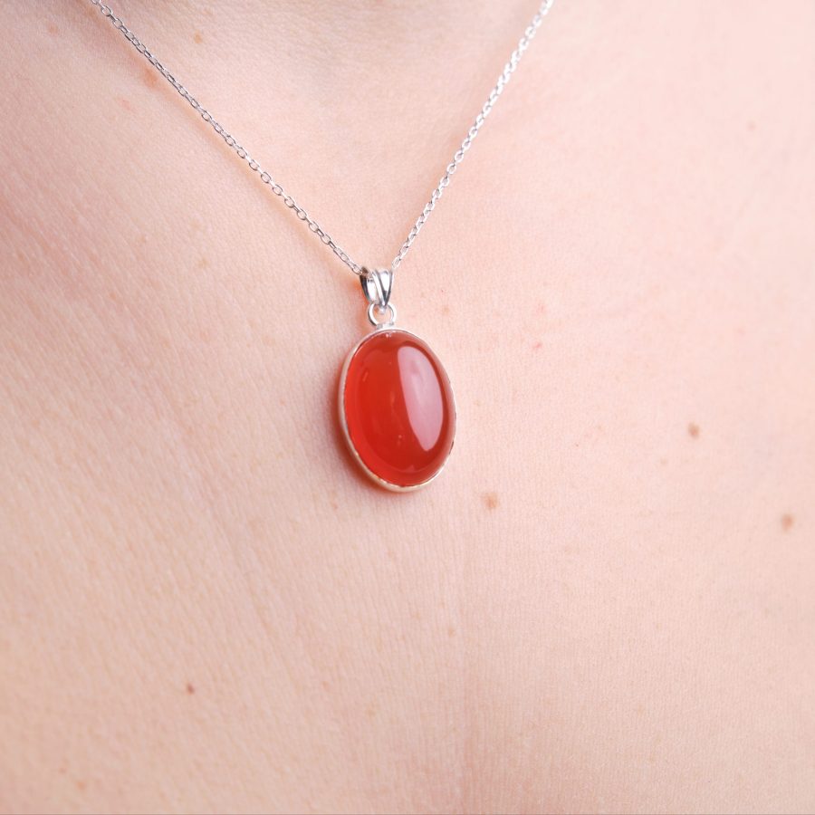 Akik Büyük Oval Gümüş Kolye