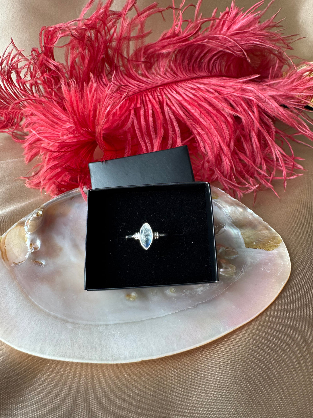 Ay Taşı Markiz Gümüş Yüzük