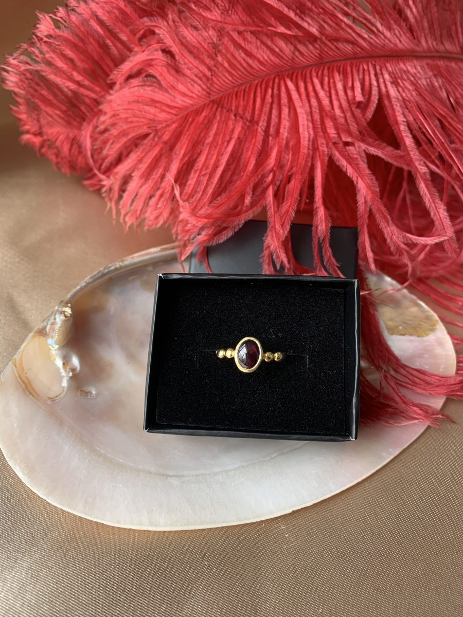 Lal Taşı (Garnet) Hera Gold Yüzük
