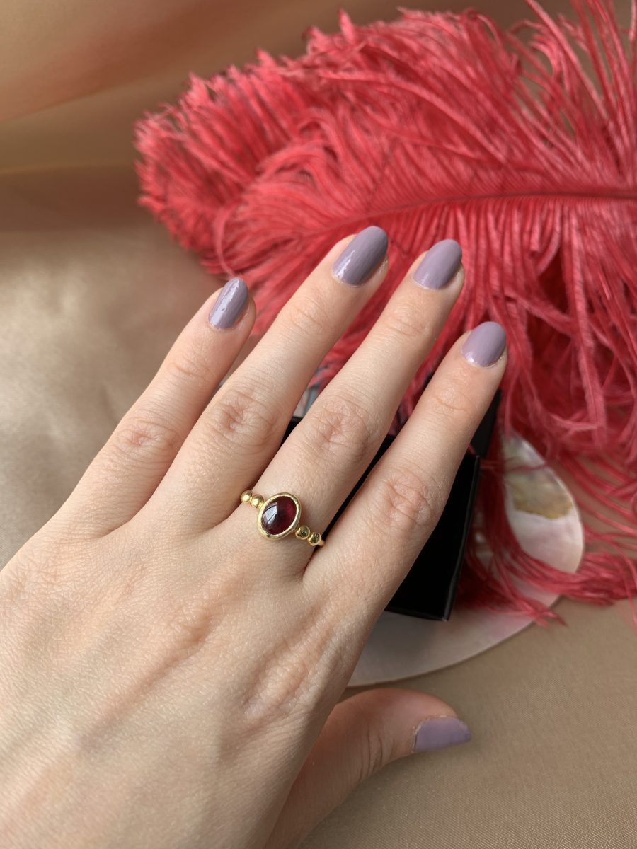 Lal Taşı (Garnet) Hera Gold Yüzük