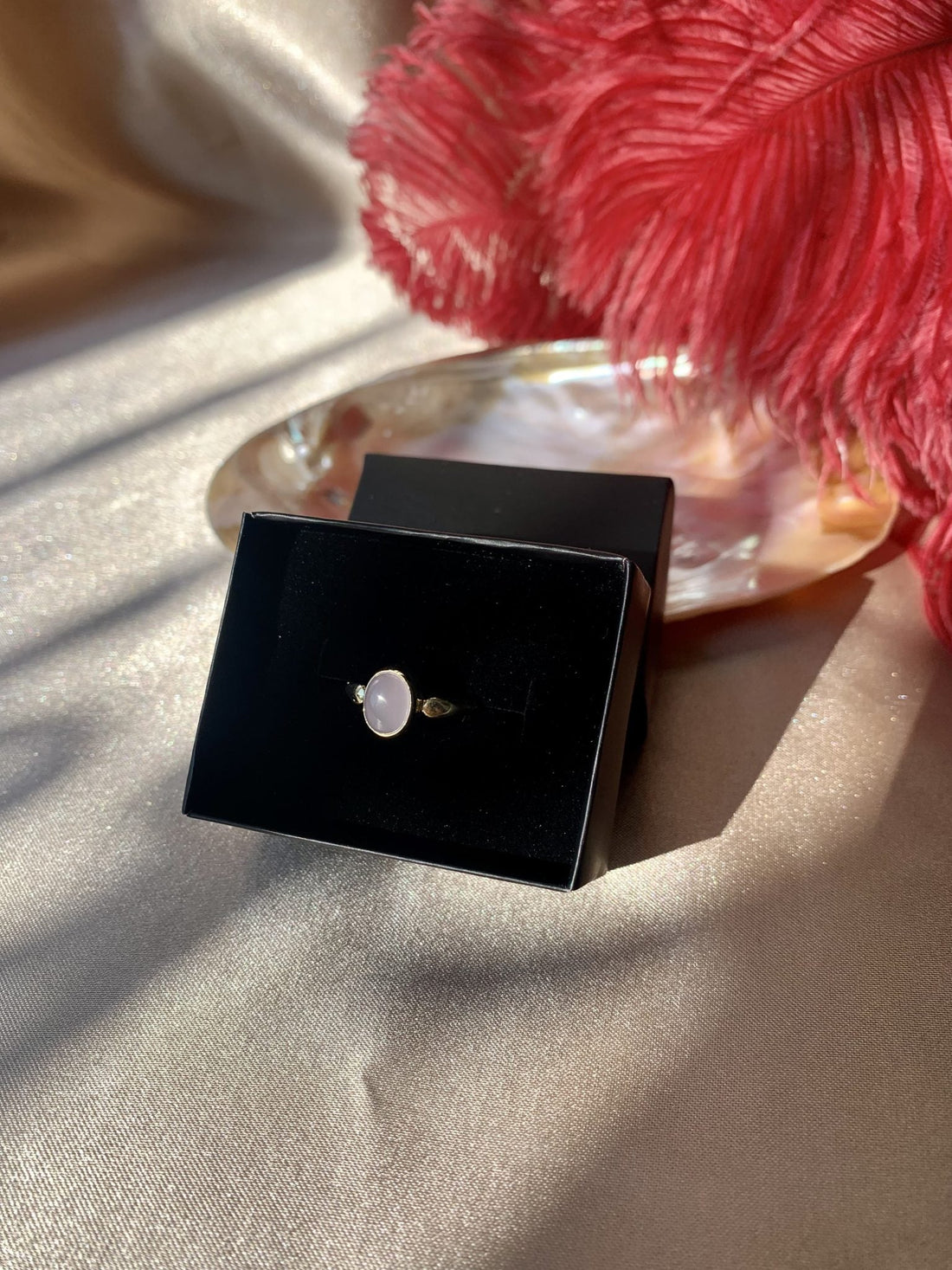 Pembe Kuvars Mary Gold Yüzük