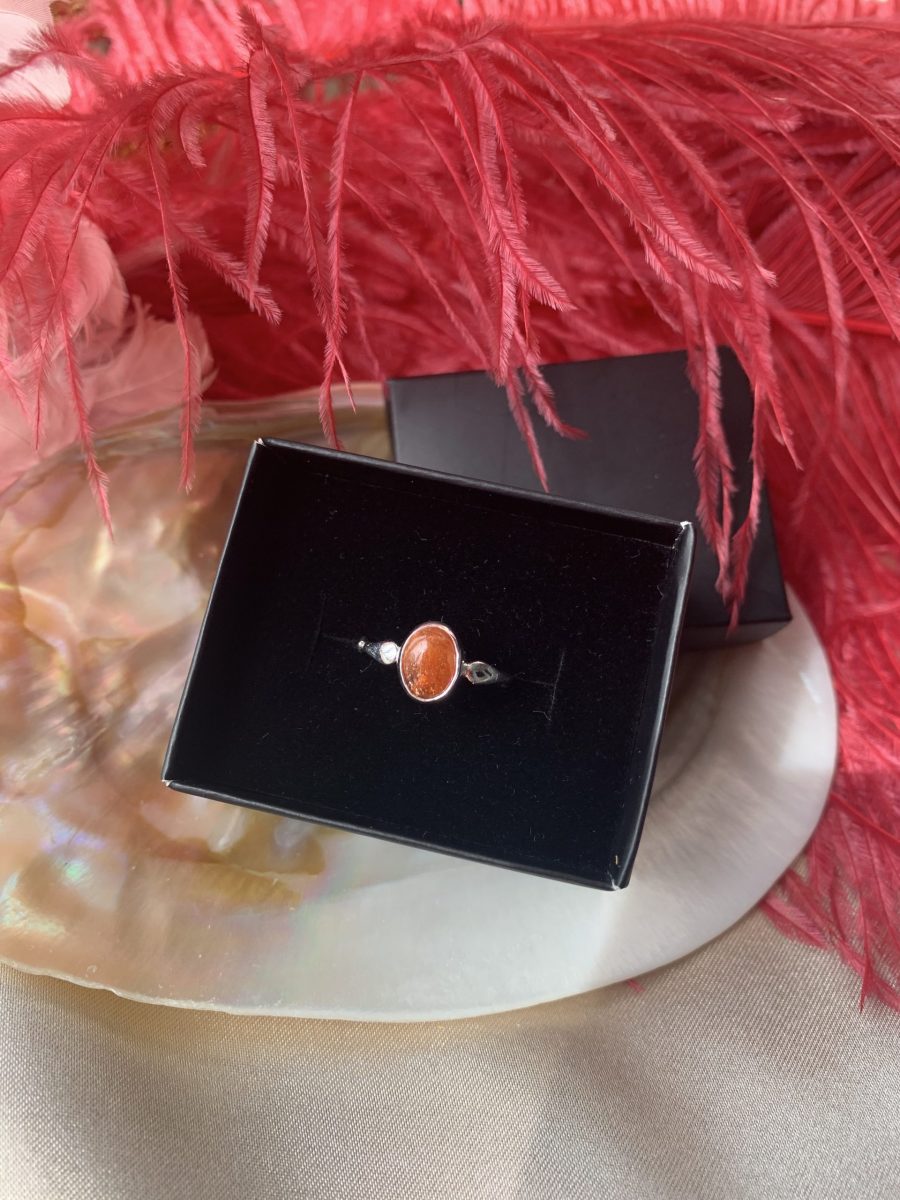 Güneş Taşı Mary Gümüş Yüzük