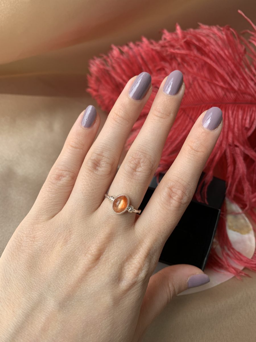 Güneş Taşı Diana Gümüş Yüzük