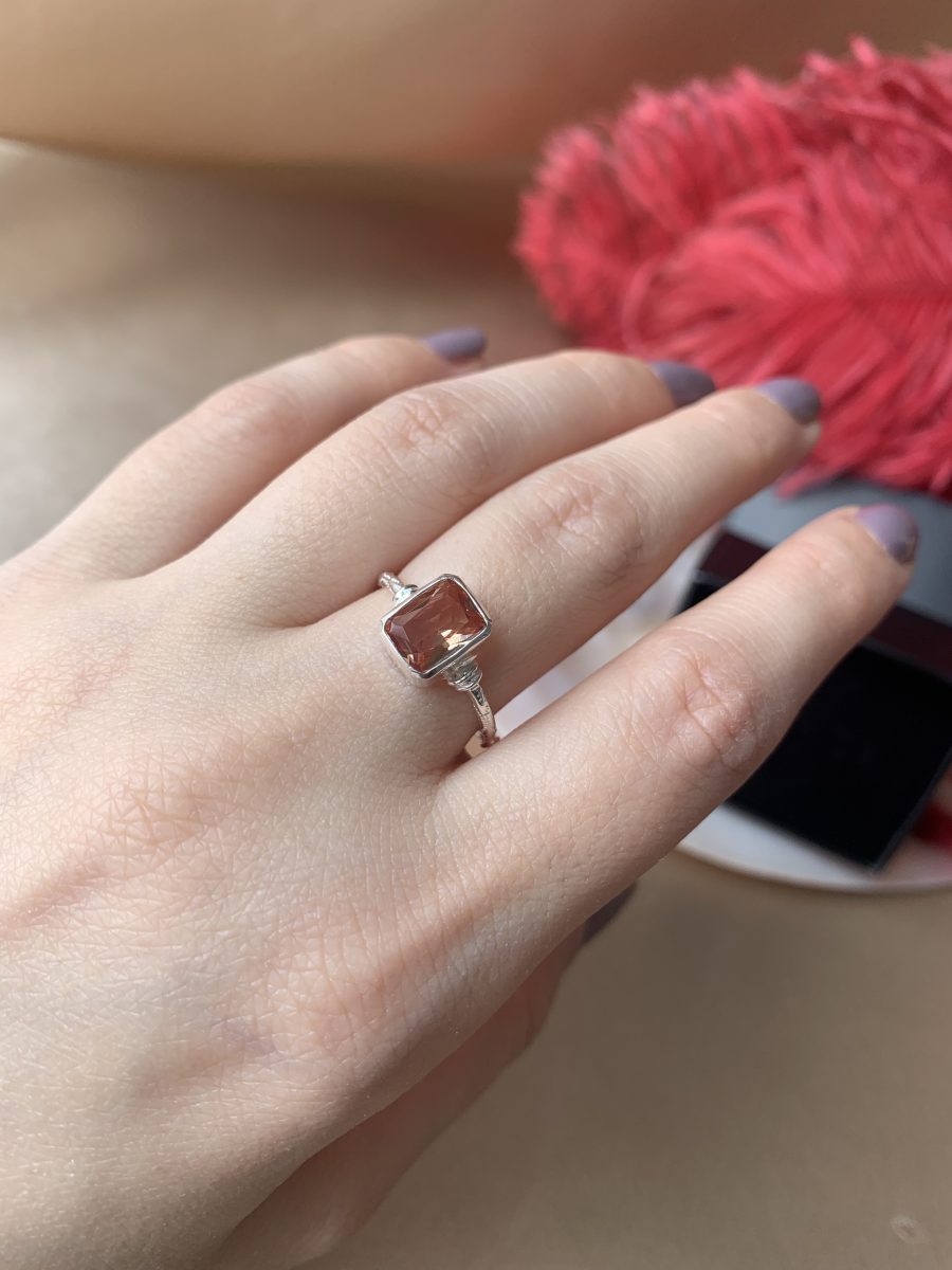 Zultanit Dörtgen Gümüş Yüzük