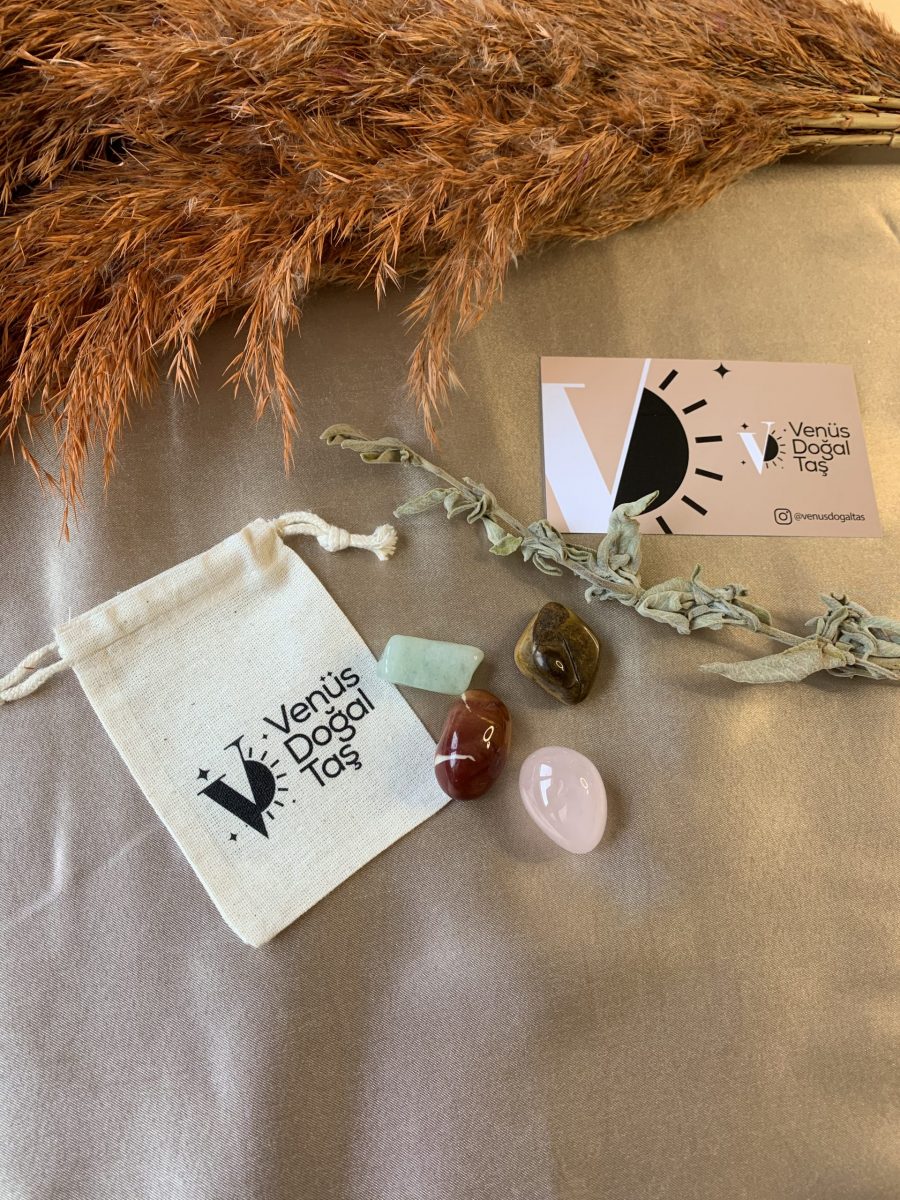 Kova Burcu Kristal Kesesi