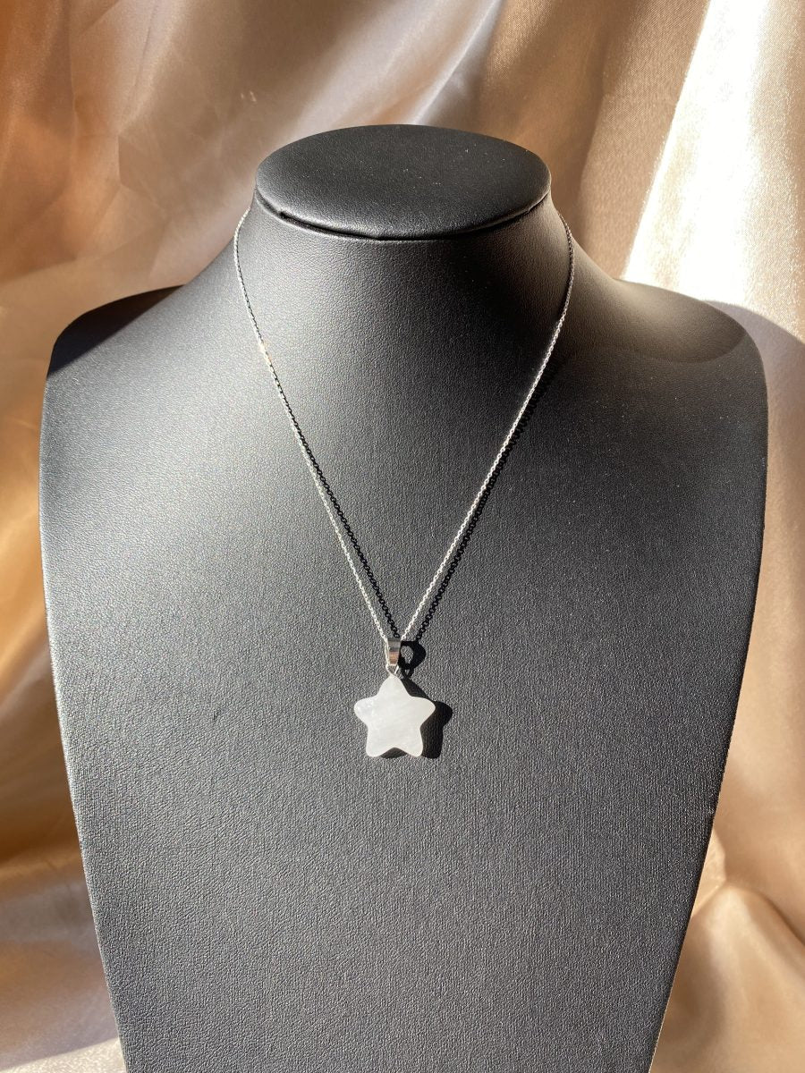 Kristal Kuvars Star Kolye