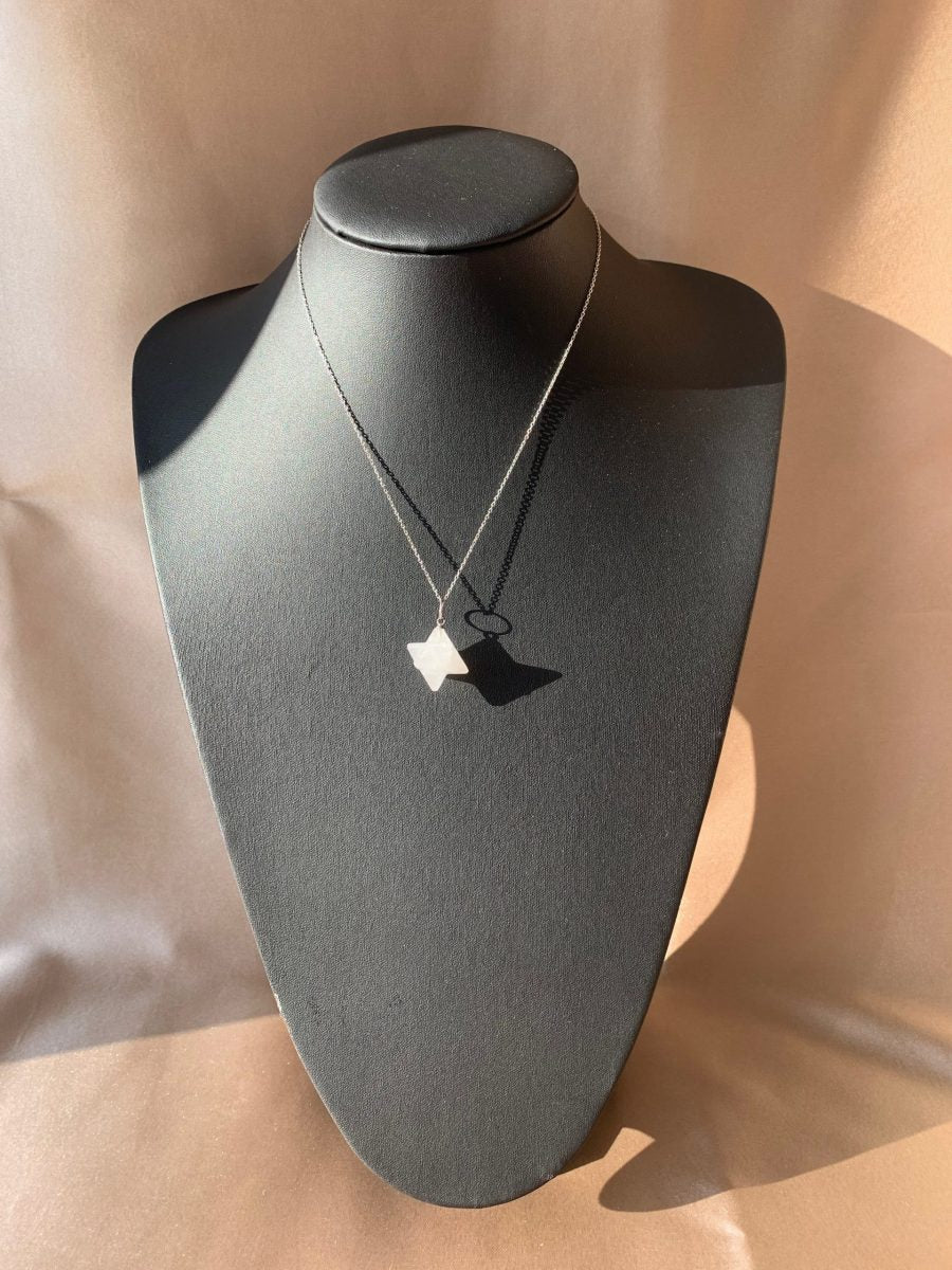 Kristal Kuvars Yıldız Kolye