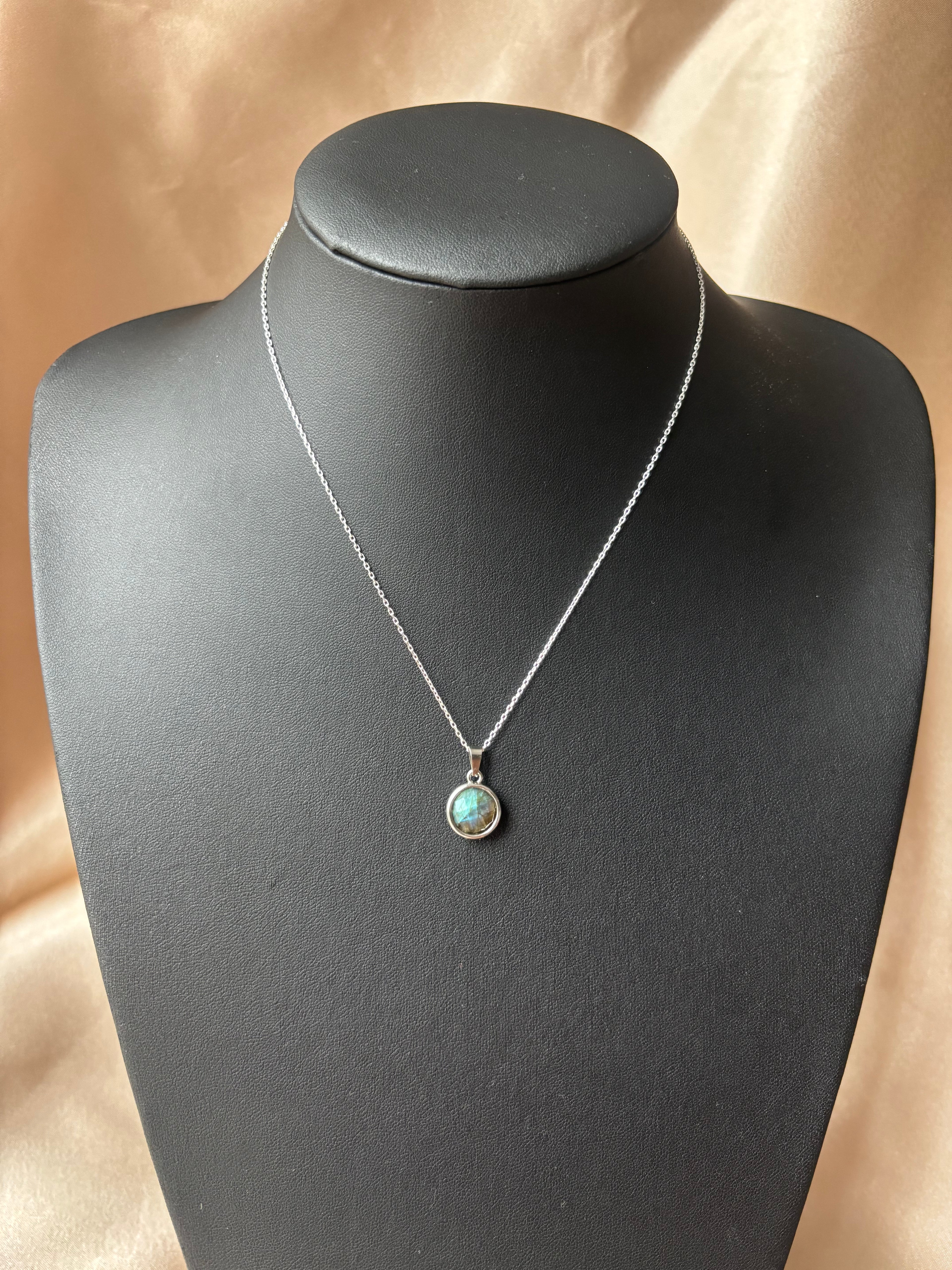 Labradorit Basic Round Sky Kolye