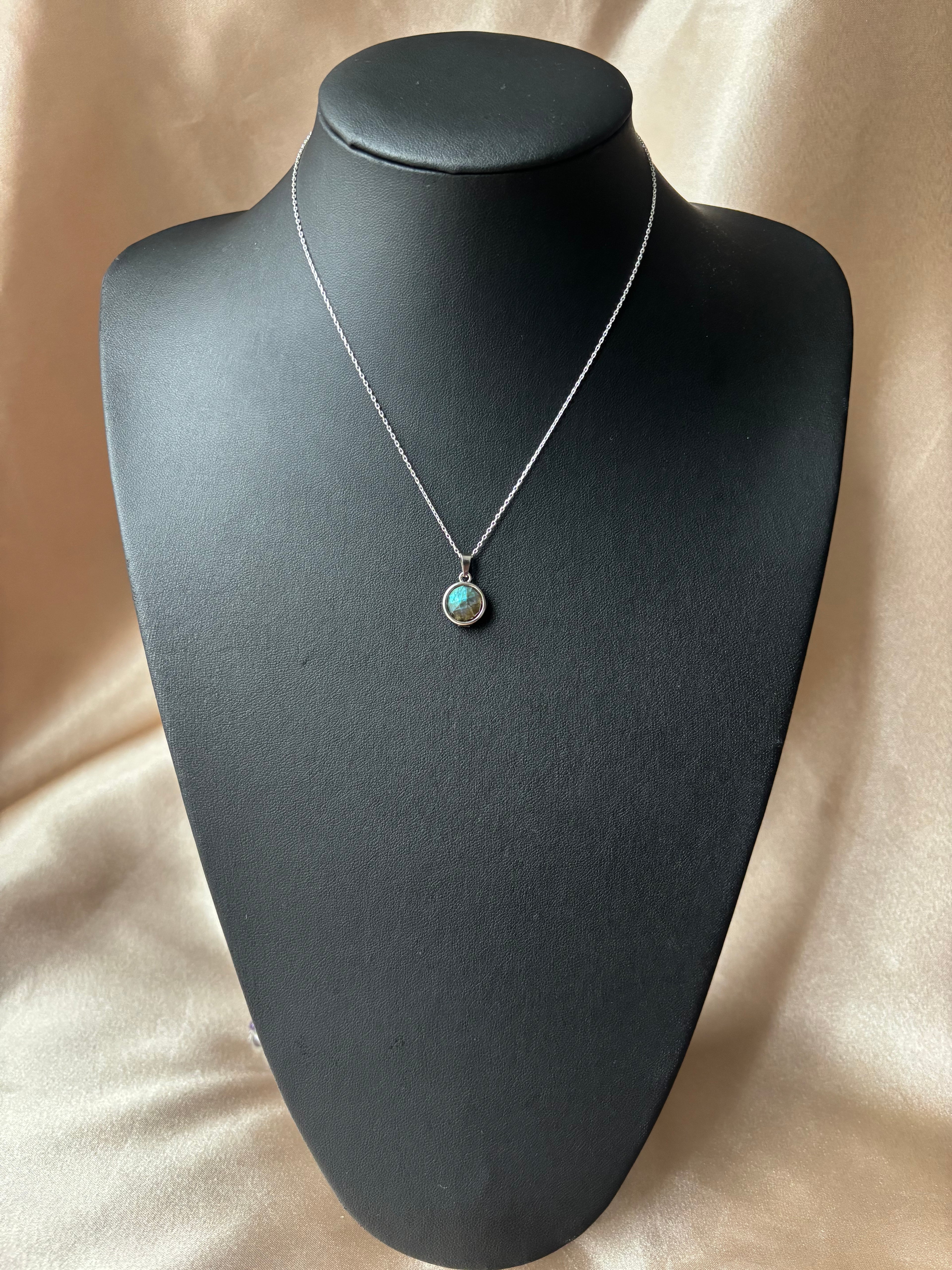 Labradorit Basic Round Sky Kolye