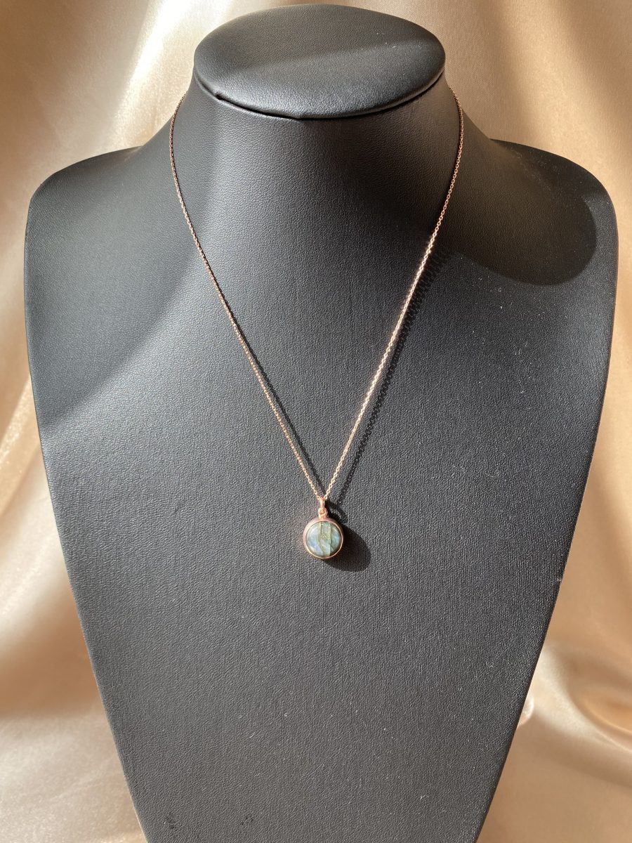 Labradorit Büyük Yuvarlak Rose Gold Kolye