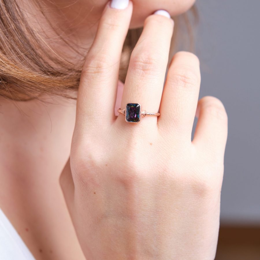 Mistik Topaz Dörtgen Rose Gold Yüzük