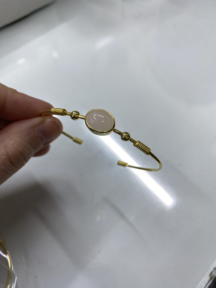 Pembe Kuvars Gold Bileklik