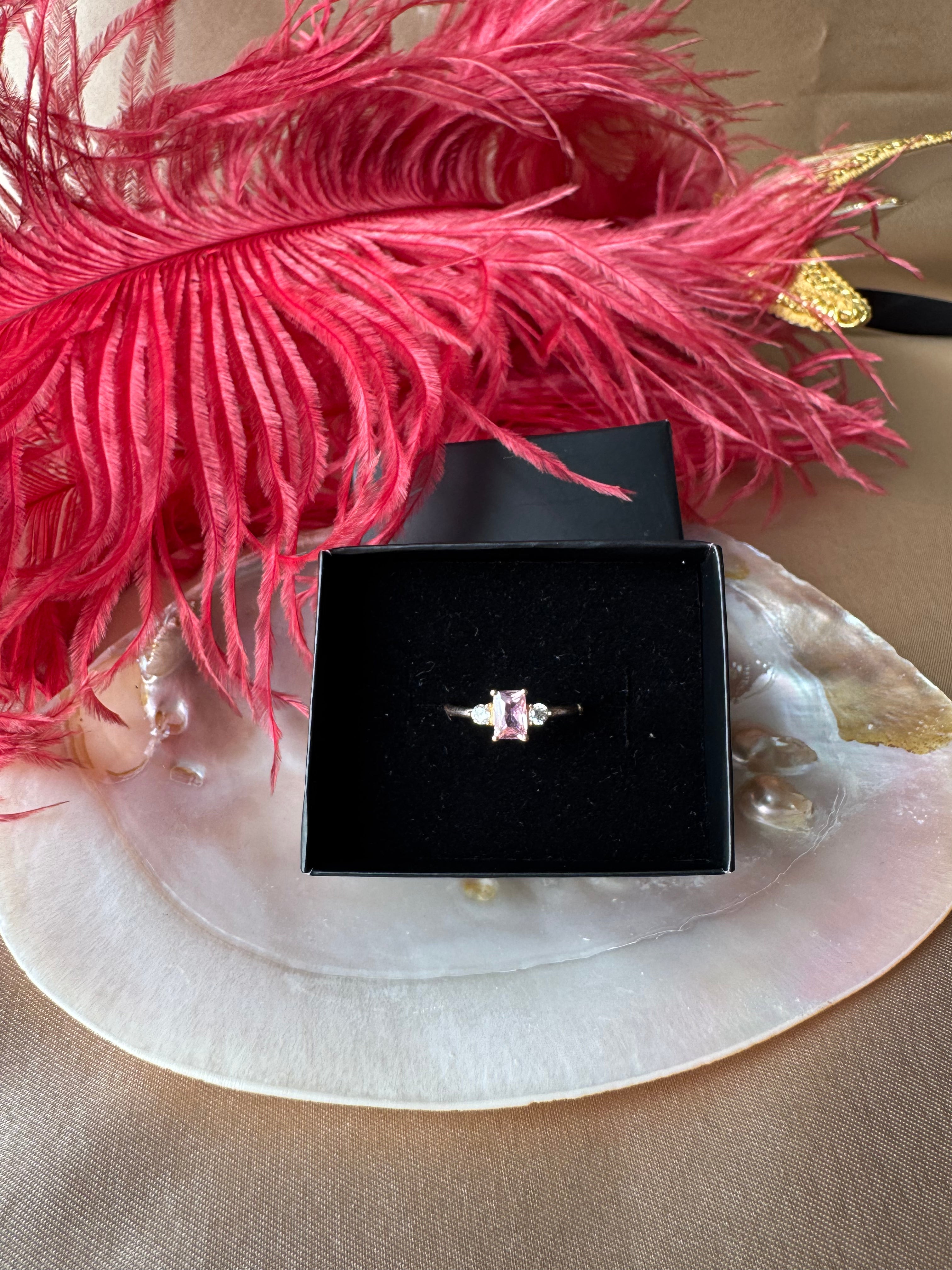 Pembe Kuvars Dikdörtgen Prenses Rose Gold Yüzük