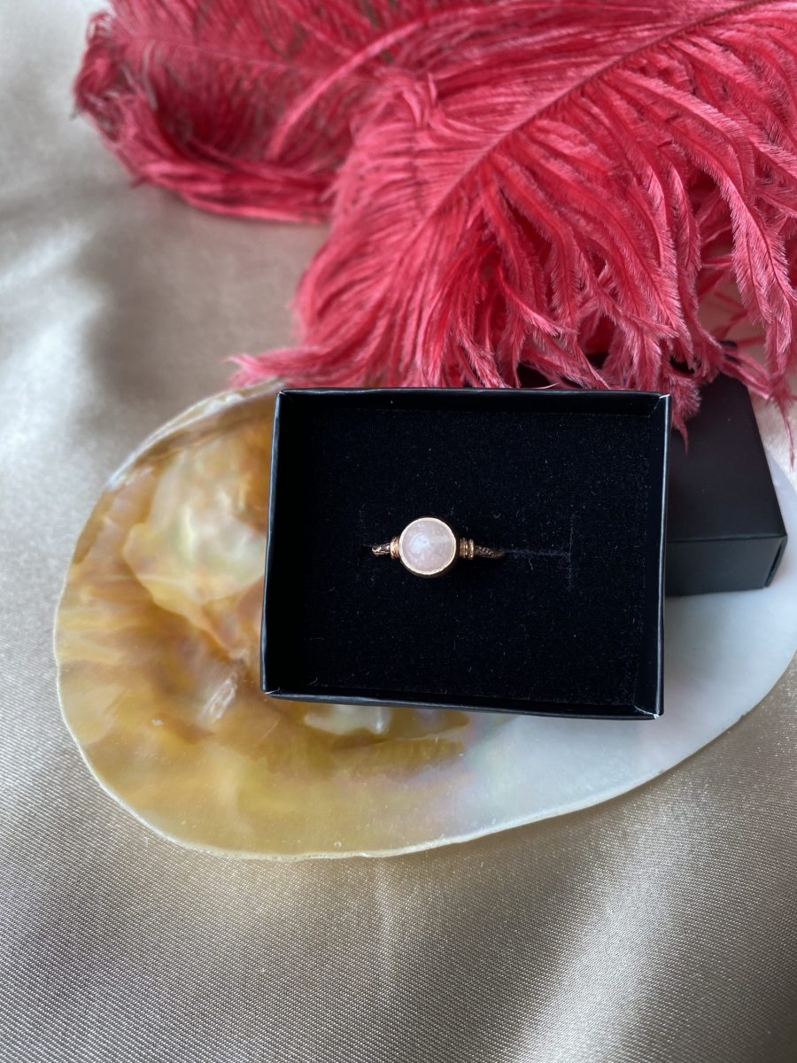 Pembe Kuvars Yuvarlak Rose Gold Yüzük