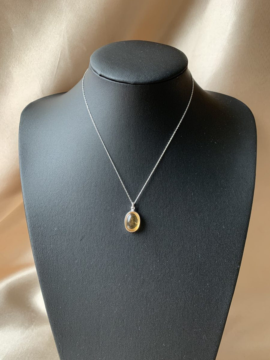 Sitrin Büyük Oval Gümüş Kolye