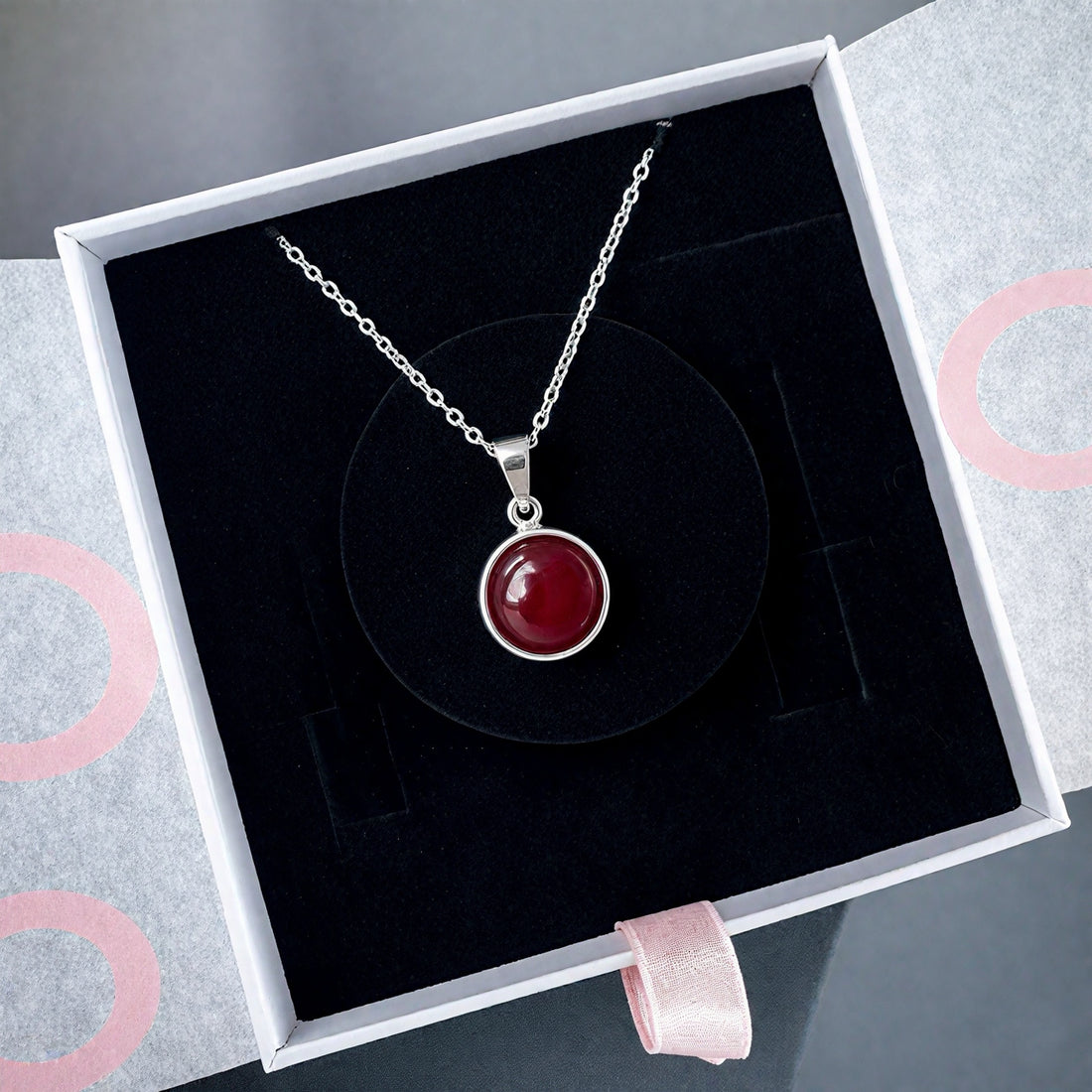 Akik Yuvarlak Gümüş Kolye