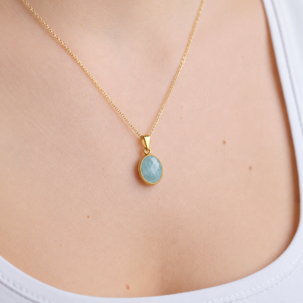 Akuamarin Minimal Gold Kolye