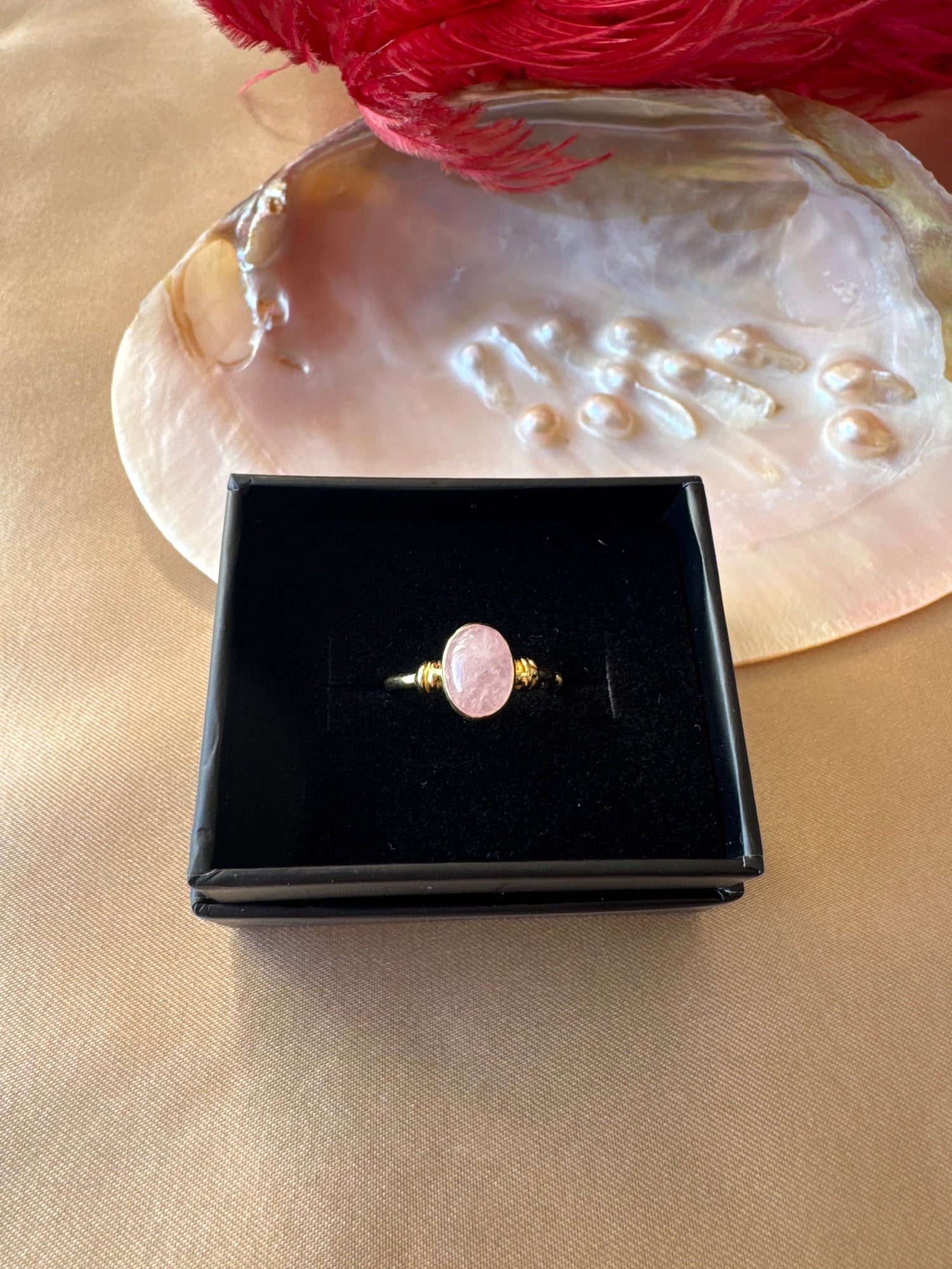 Pembe Kuvars Diana Gold Yüzük