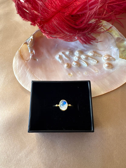 Ay Taşı Basic Gold Yüzük