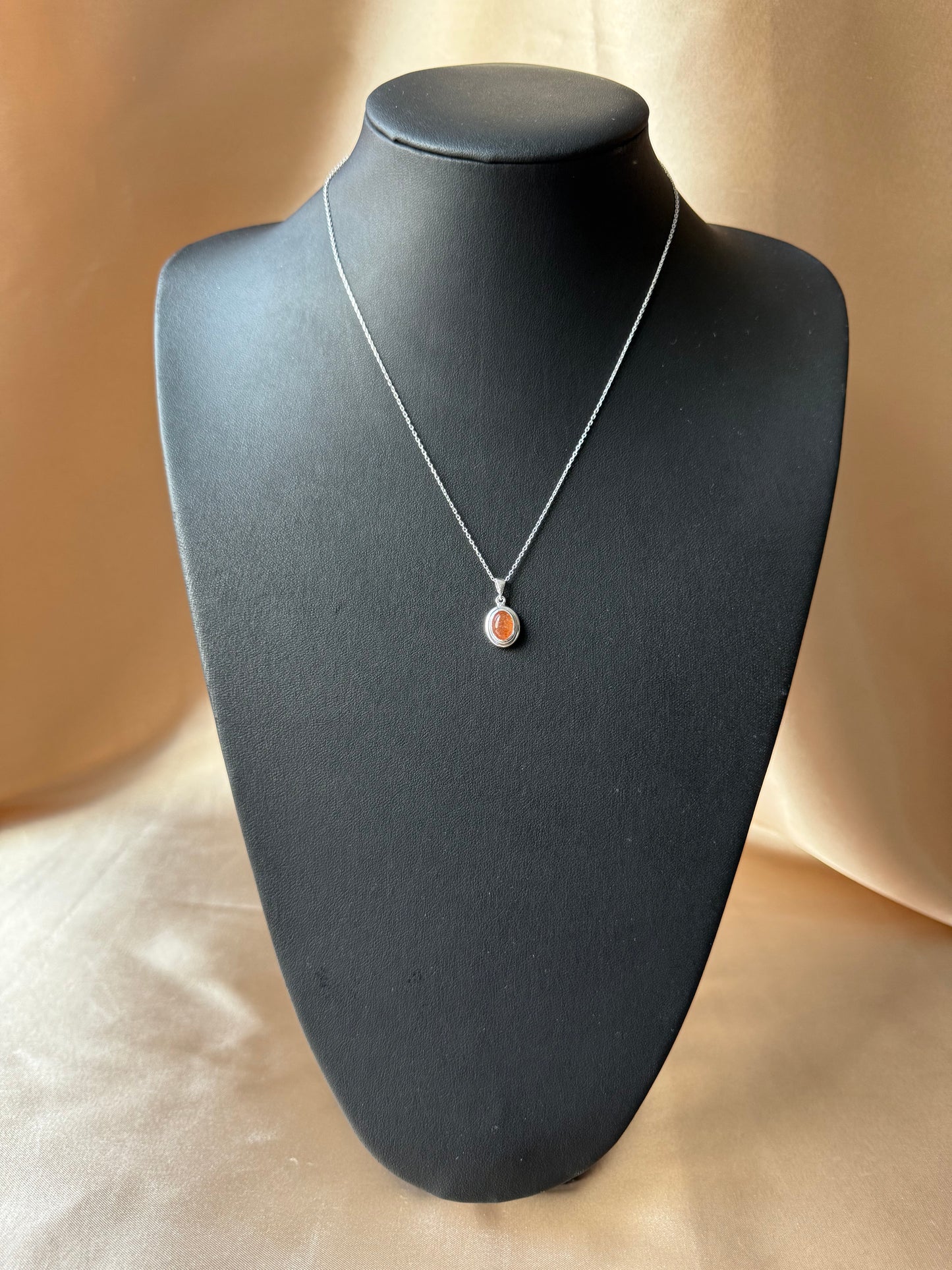 Güneş Taşı Minimal Vintage Gümüş Kolye