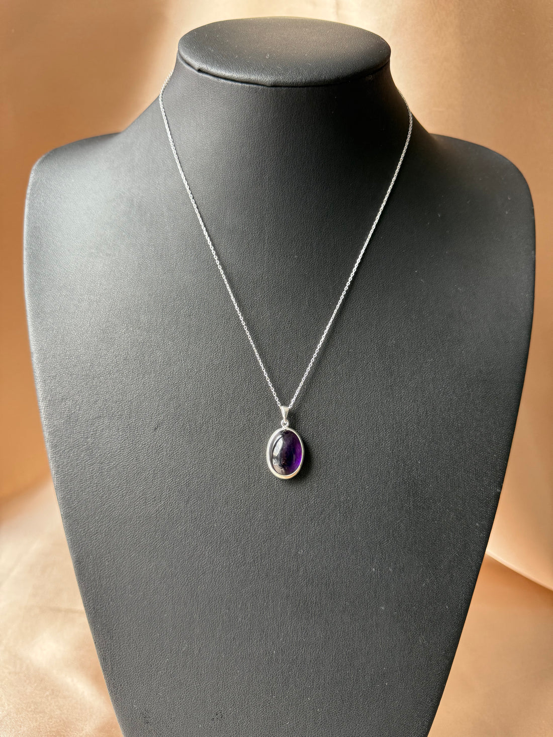 Ametist Büyük Oval Gümüş Kolye