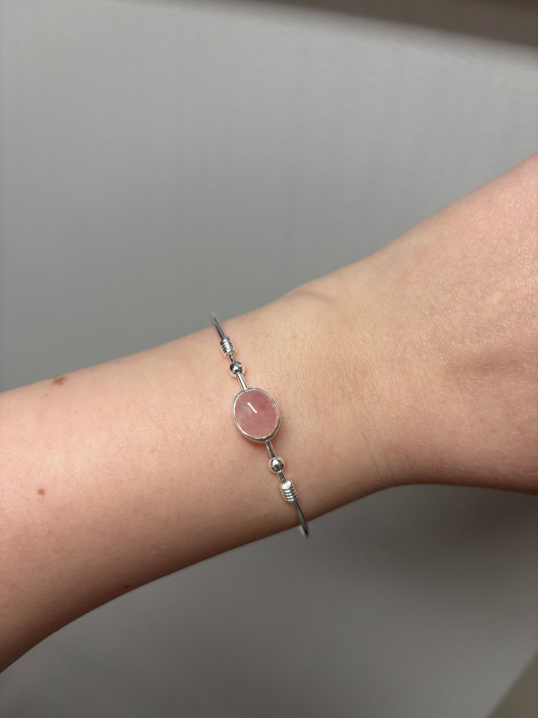 Pembe Kuvars Gümüş Bileklik
