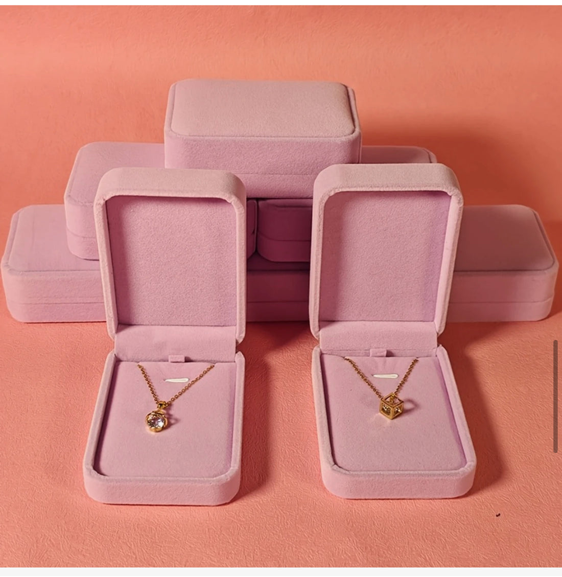 Lüx Kadife Kolye Kutusu