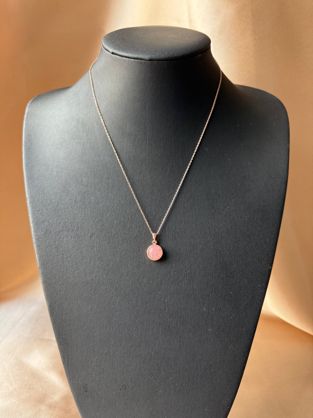 Pembe Kuvars Yuvarlak Rose Gold Kolye
