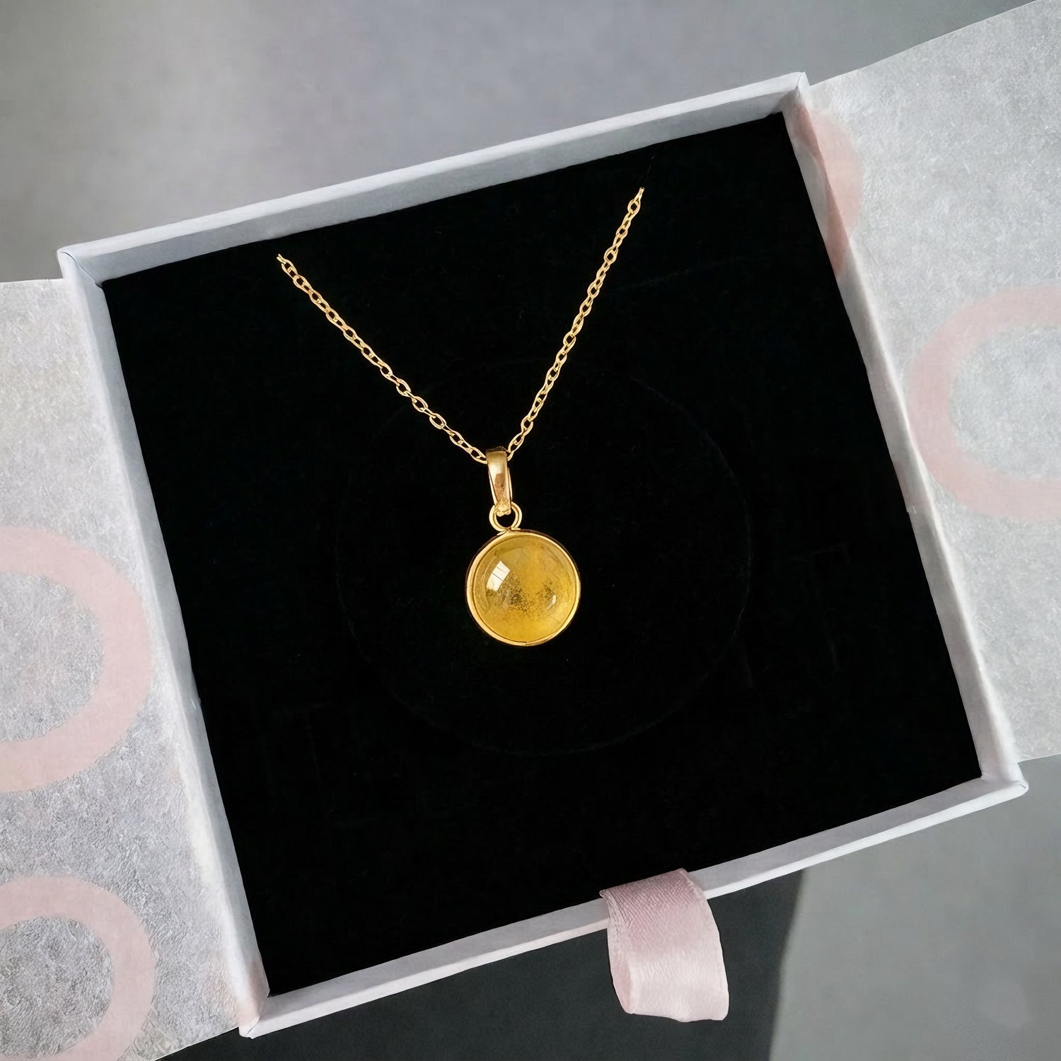 Sitrin Yuvarlak Gold Kolye
