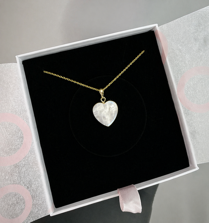 Ay Taşı Lovely Gold Kolye