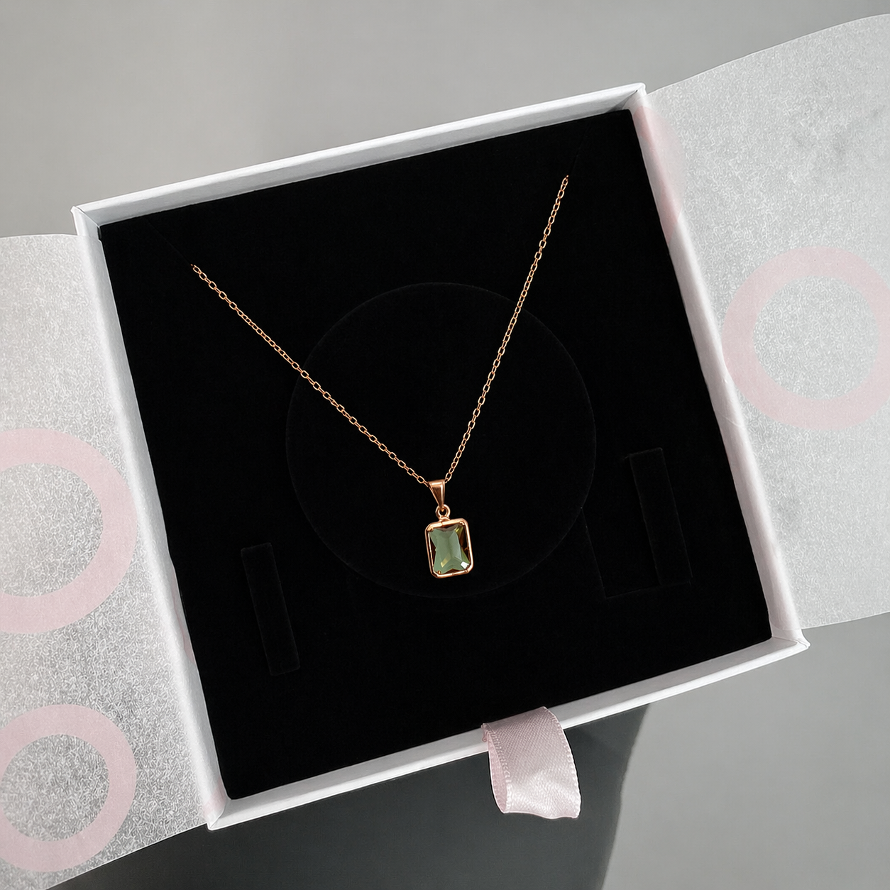 Zultanit Minimal Dörtgen Rose Gold Kolye