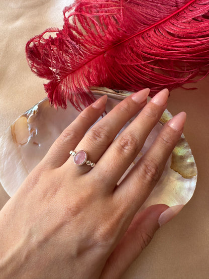 Pembe Kuvars Hera Gümüş Yüzük