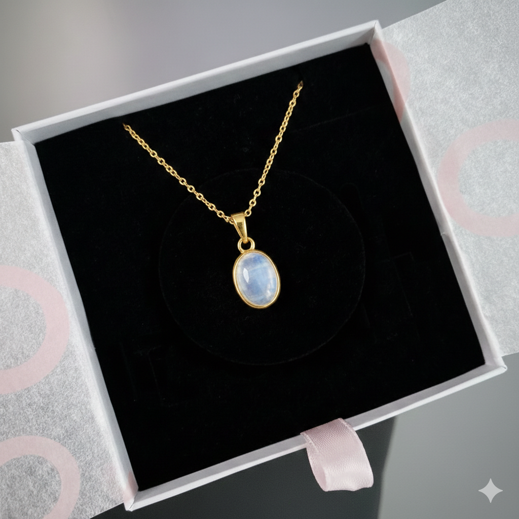 Ay Taşı Minimal Gold Kolye