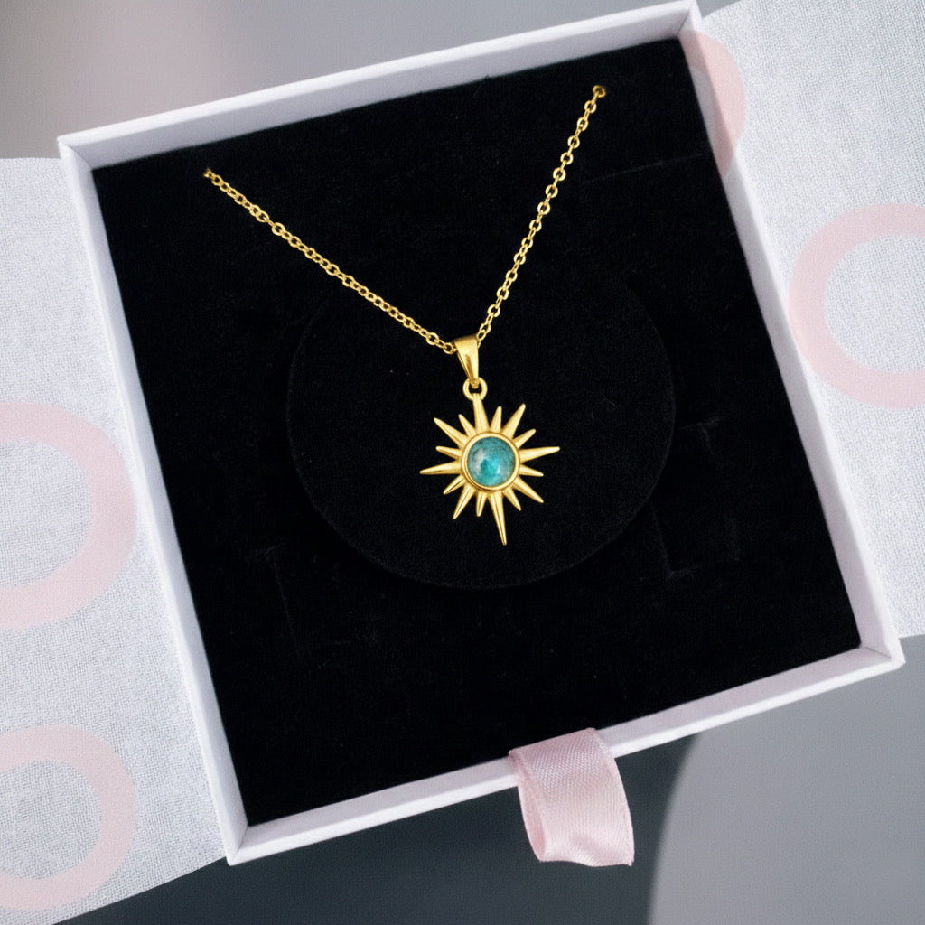 Labradorit Kuzey Yıldızı Gold Kolye