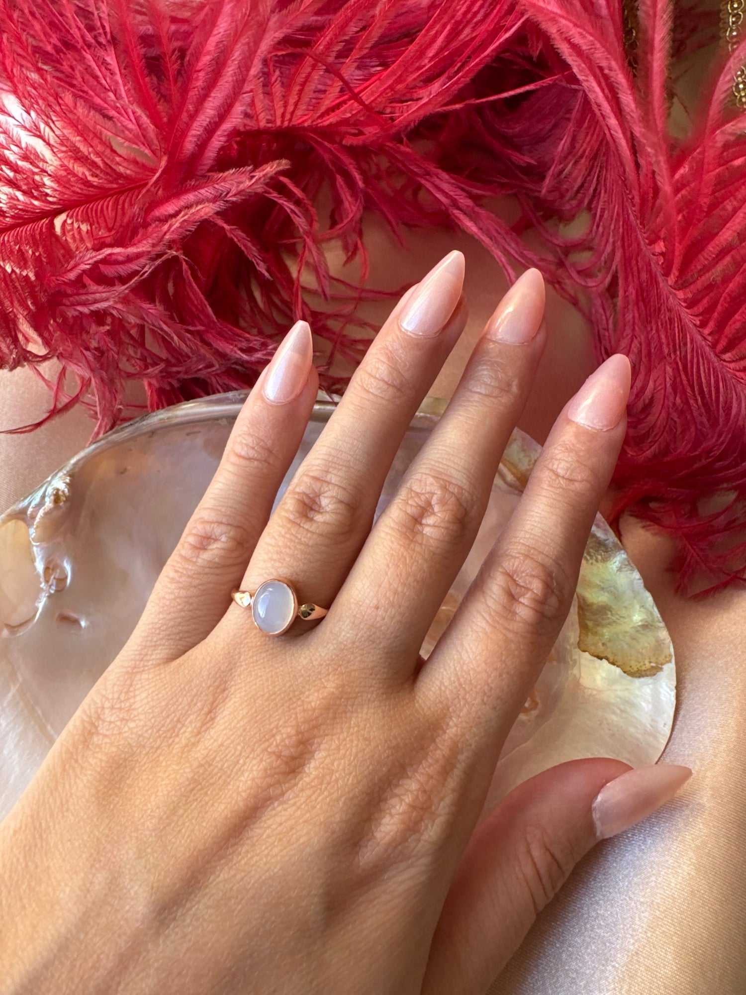 Kalsedon Mary Rose Gold Yüzük