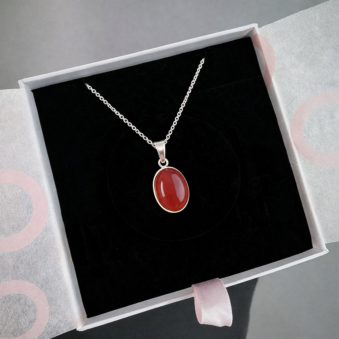 Akik Büyük Oval Gümüş Kolye