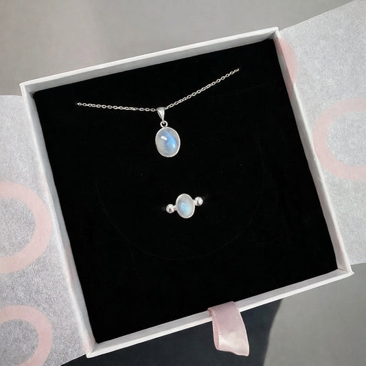 Ay Taşı Minimal Kolye & Yüzük Set (Gümüş)