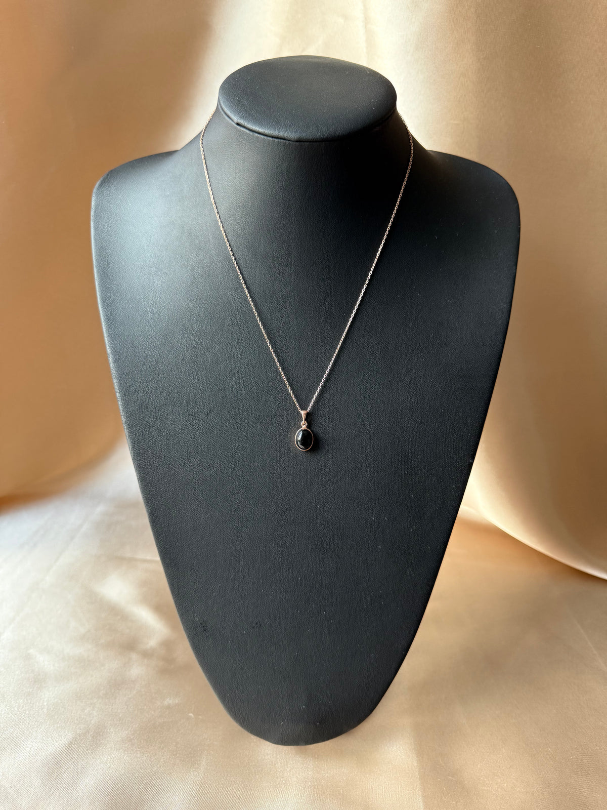 Oniks Minimal Rose Gold Kolye