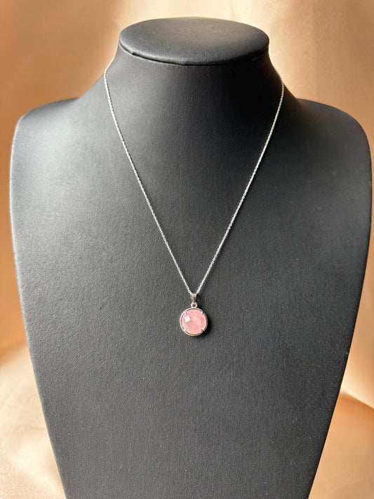 Pembe Kuvars Pinky Çift Taraflı Kolye